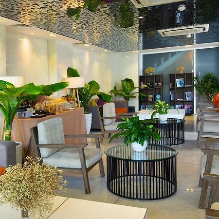 The Blue Hotel โฮจิมินห์ซิตี้ ภายนอก รูปภาพ