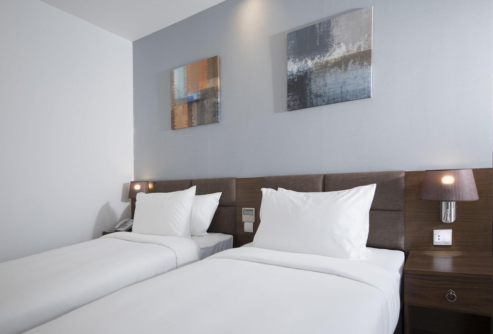 The Blue Hotel โฮจิมินห์ซิตี้ ภายนอก รูปภาพ