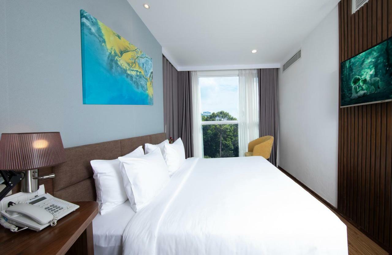 The Blue Hotel โฮจิมินห์ซิตี้ ภายนอก รูปภาพ