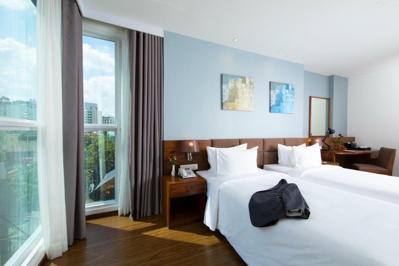 The Blue Hotel โฮจิมินห์ซิตี้ ภายนอก รูปภาพ
