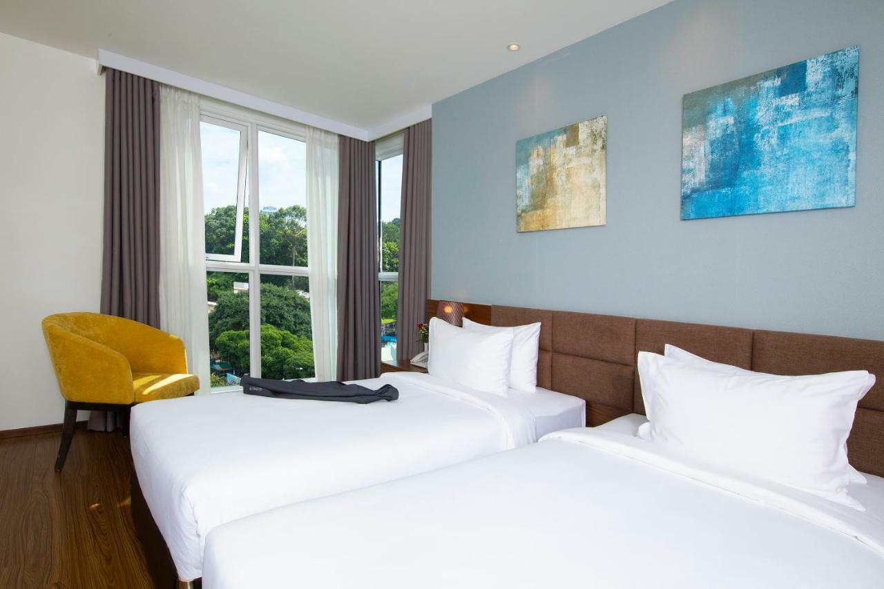 The Blue Hotel โฮจิมินห์ซิตี้ ภายนอก รูปภาพ